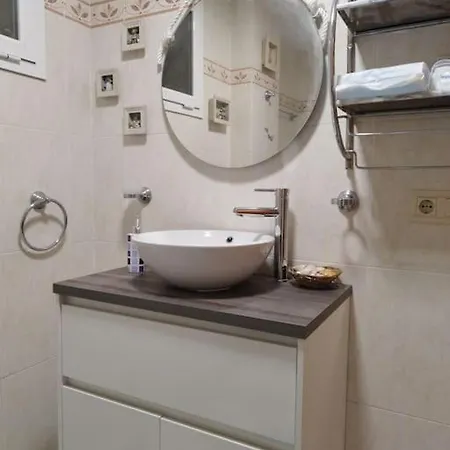 Apartament Acogedor Con Piscina, Solarium, Jardin